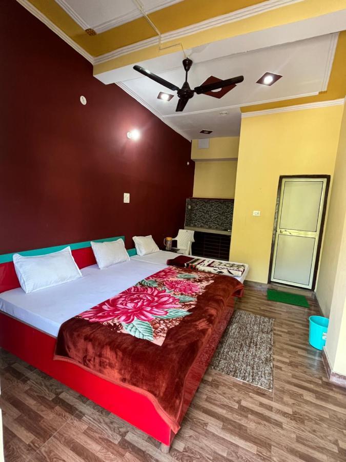 Rudraprayāg Girish Alay Home Stay מראה חיצוני תמונה