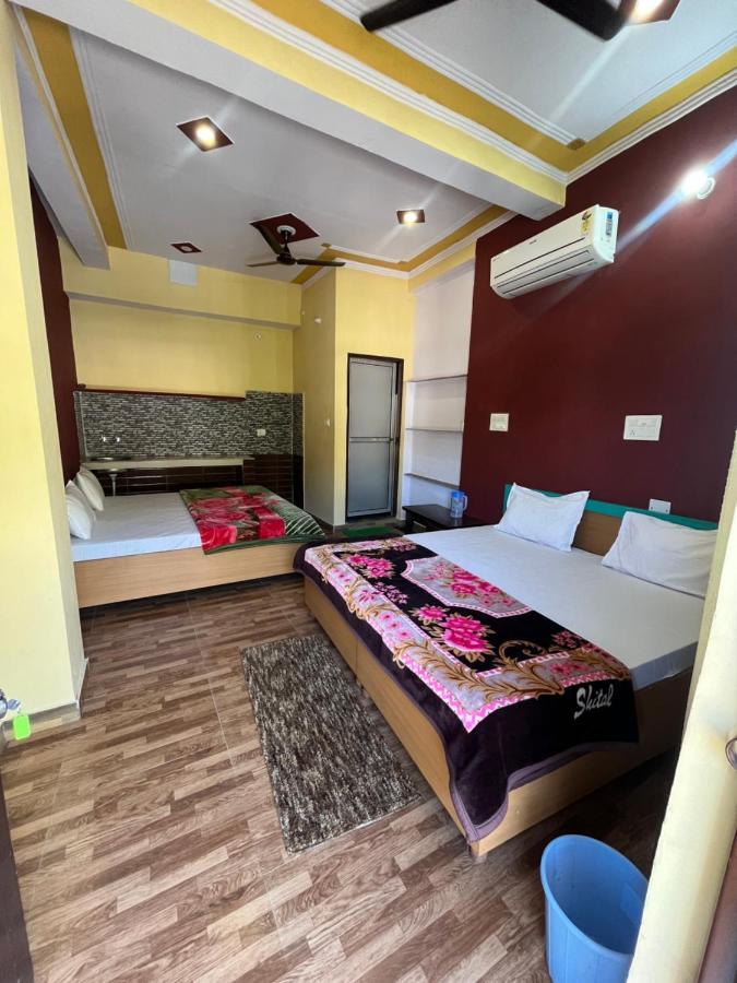 Rudraprayāg Girish Alay Home Stay מראה חיצוני תמונה