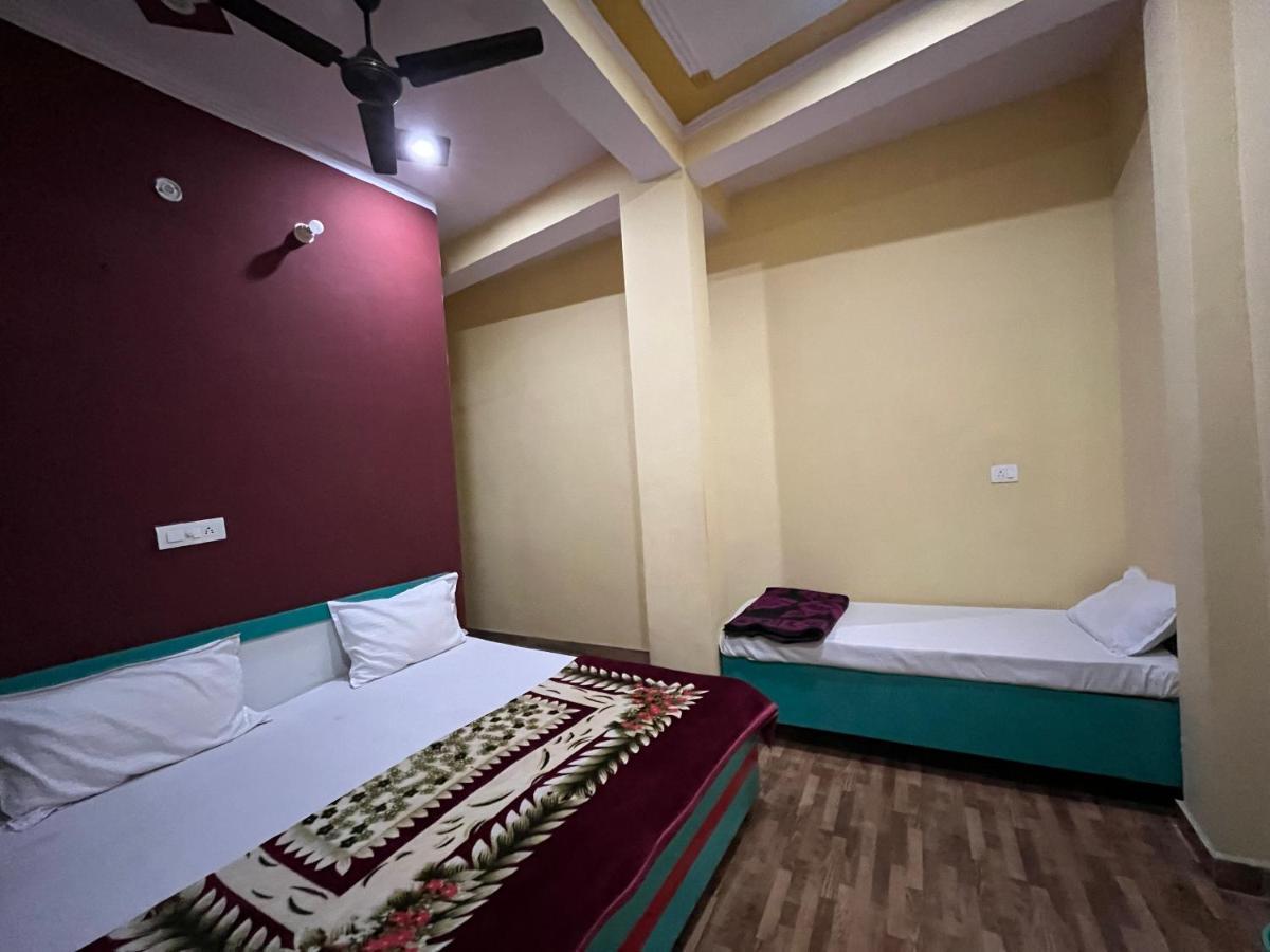 Rudraprayāg Girish Alay Home Stay מראה חיצוני תמונה
