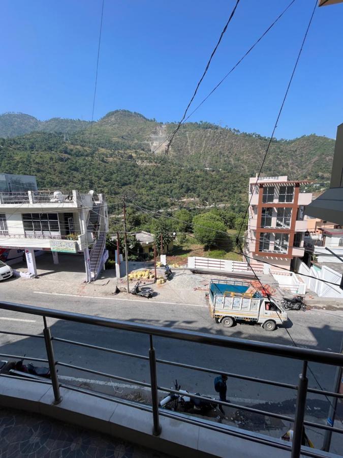 Rudraprayāg Girish Alay Home Stay מראה חיצוני תמונה